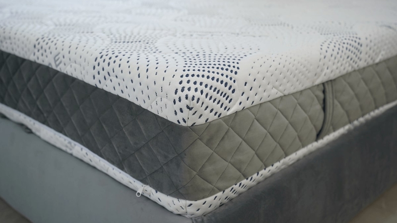 Sognare dušek na krevetu izbliza