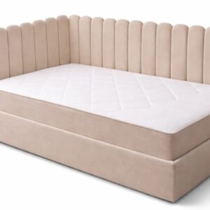 Box krevet Divano na beloj pozadini